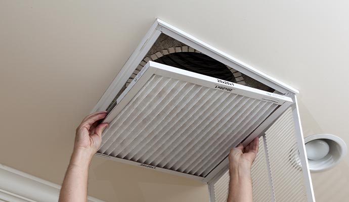 Duct smoke removal